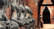 Ayutthaya mit Auto & Boot Thumbnail Picture