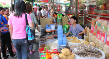 Bangkok Walking Tour & Klong Bang Luang Thumbnail Picture